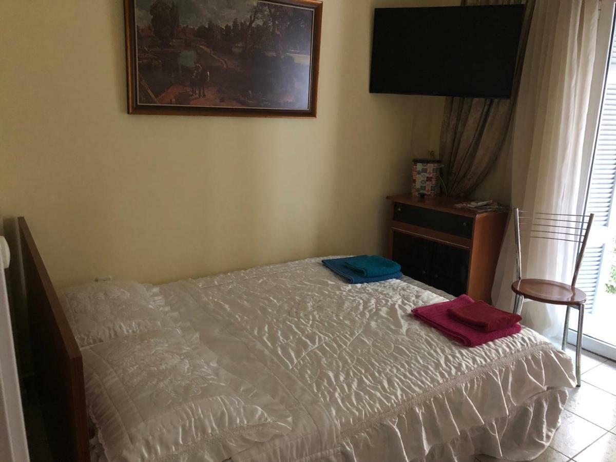 Apartment Anna In Kypseli
